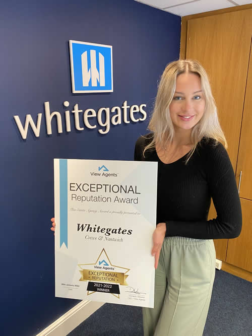Image: https://www.whitegates.co.uk/wp-content/uploads/2024/05/1651672577_Chloe_Pinkstone_-_Whitegates_.jpg Chloe Pinkstone - Whitegates